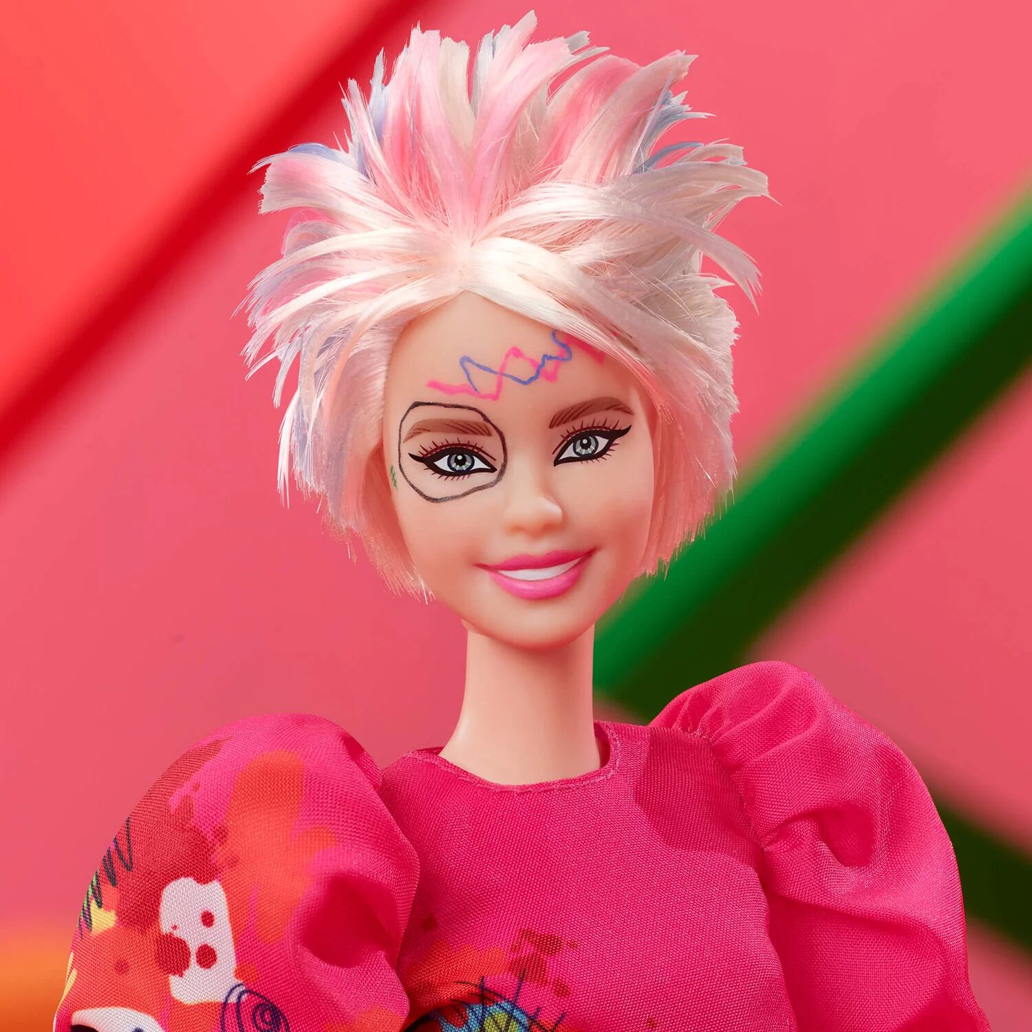 La Barbie rara de la película, ya tiene su versión muñeca de Mattel