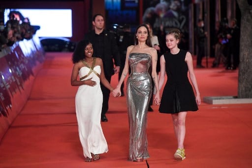 Angelina Jolie con Zahara y Shiloh Jolie-Pitt