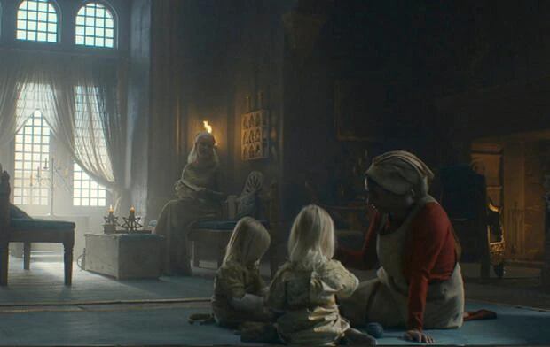 Helaena Targaryen y sus hijos
