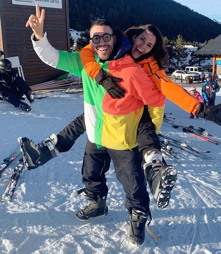 Miguel Ángel Silvestre y su hermana María.