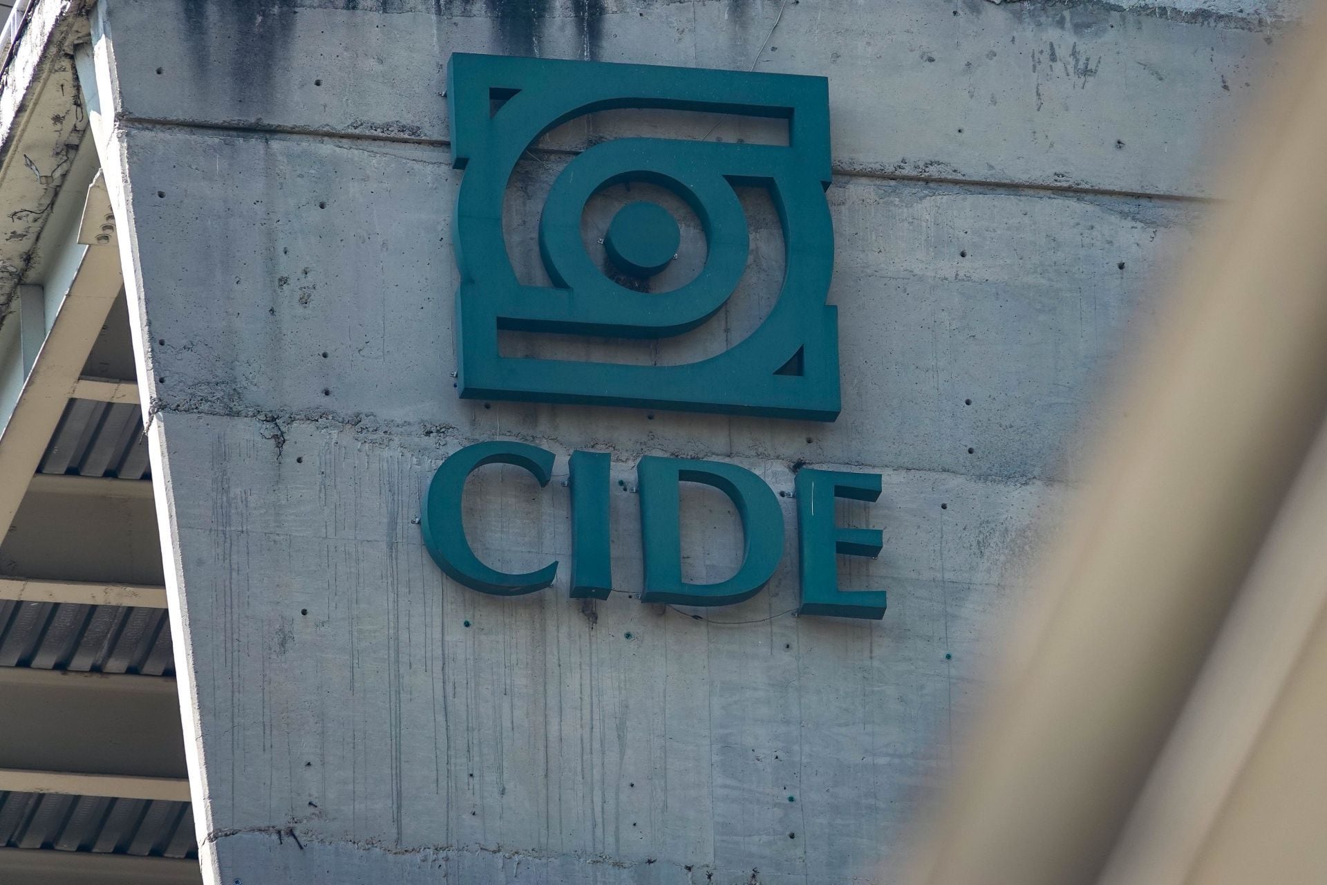 Crisis en el CIDE: denuncia acusa sabotaje y falta de transparencia