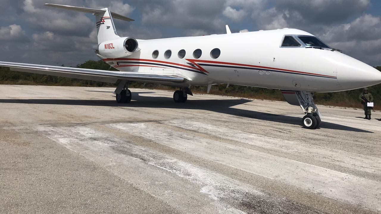 Aseguran militares otra avioneta cargada con droga en Quintana Roo