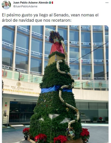 Árbol de Navidad en el Senado