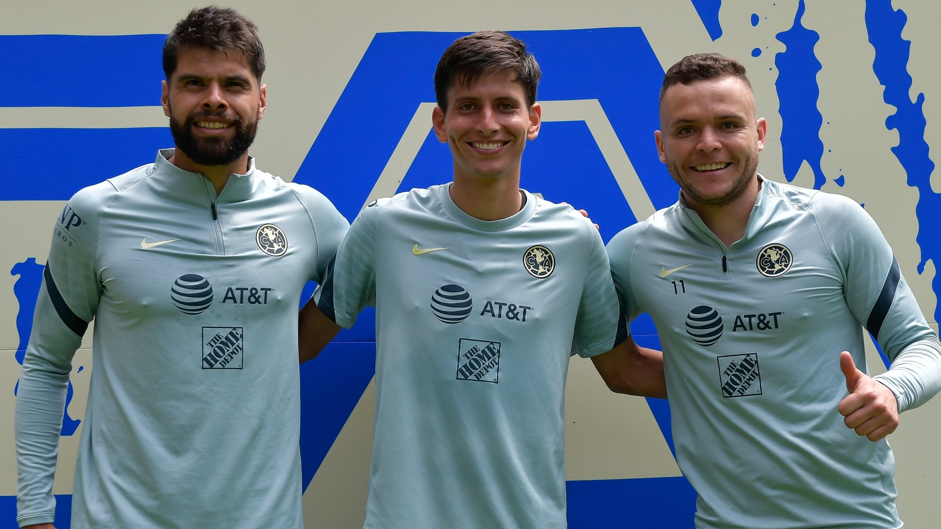 Refuerzos del América