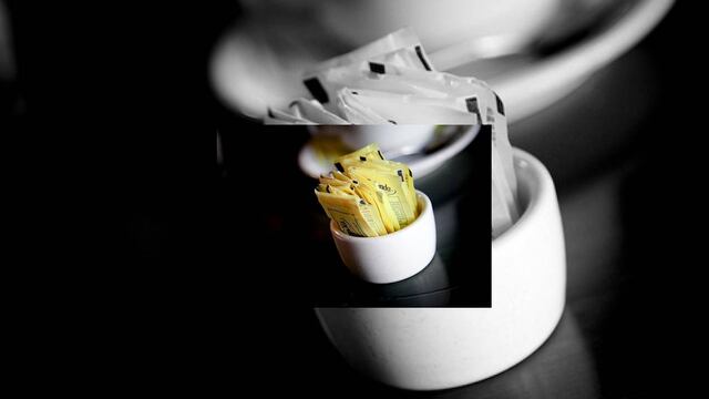 ¿Endulzas tus bebidas con Splenda? Descubre la verdad sobre este producto