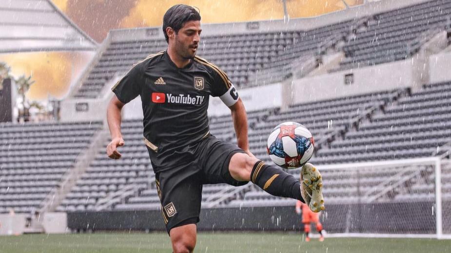 Carlos Vela.