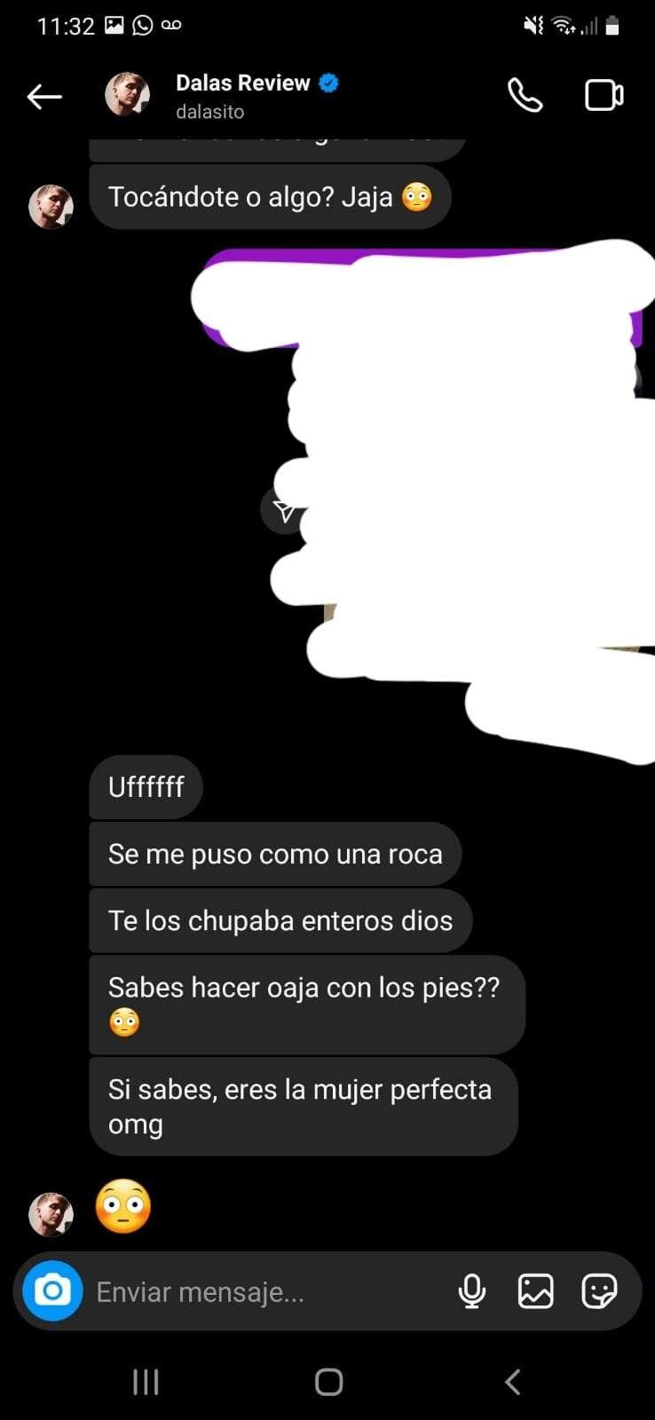 La conversación de Dalas Review que revelaría su fetiche con pies