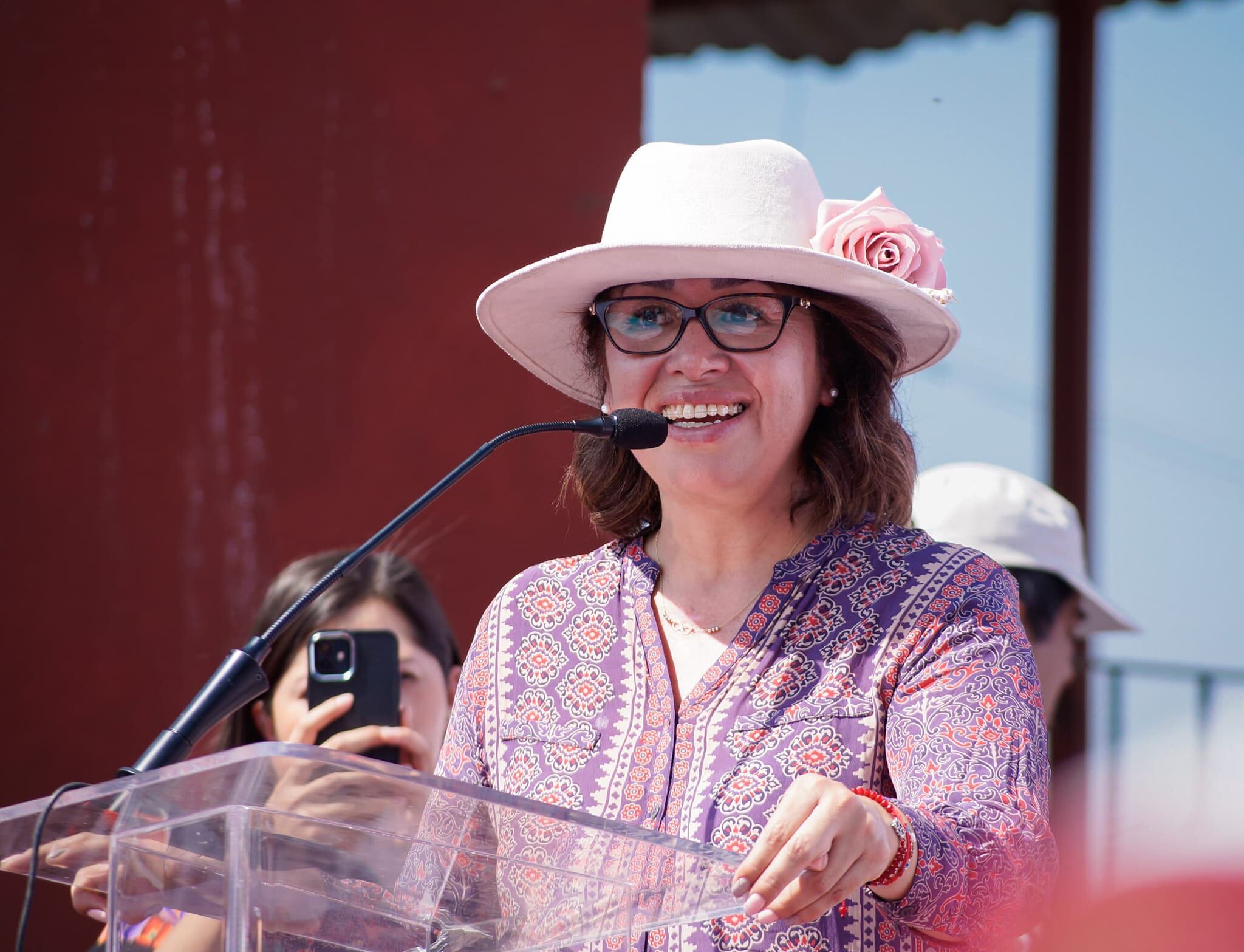 Azucena Cisneros Coss, candidata de Morena a la alcaldía de Ecatepec