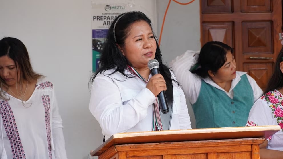 Alcaldesa Alicia Guerrero Hernández de Ayotoxco de Guerrero, Puebla