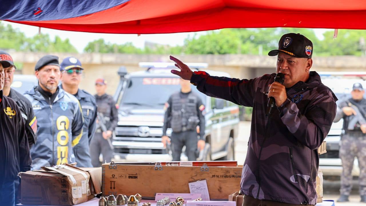 Venezuela incautó explosivos y acusa actos terroristas de Estados Unidos y María Corina Machado
