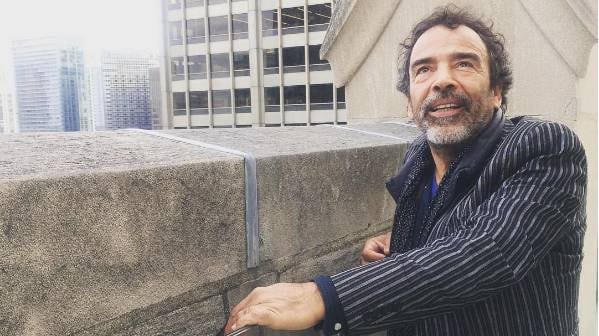 Tendríamos que cuidar a los maestros: Damián Alcázar