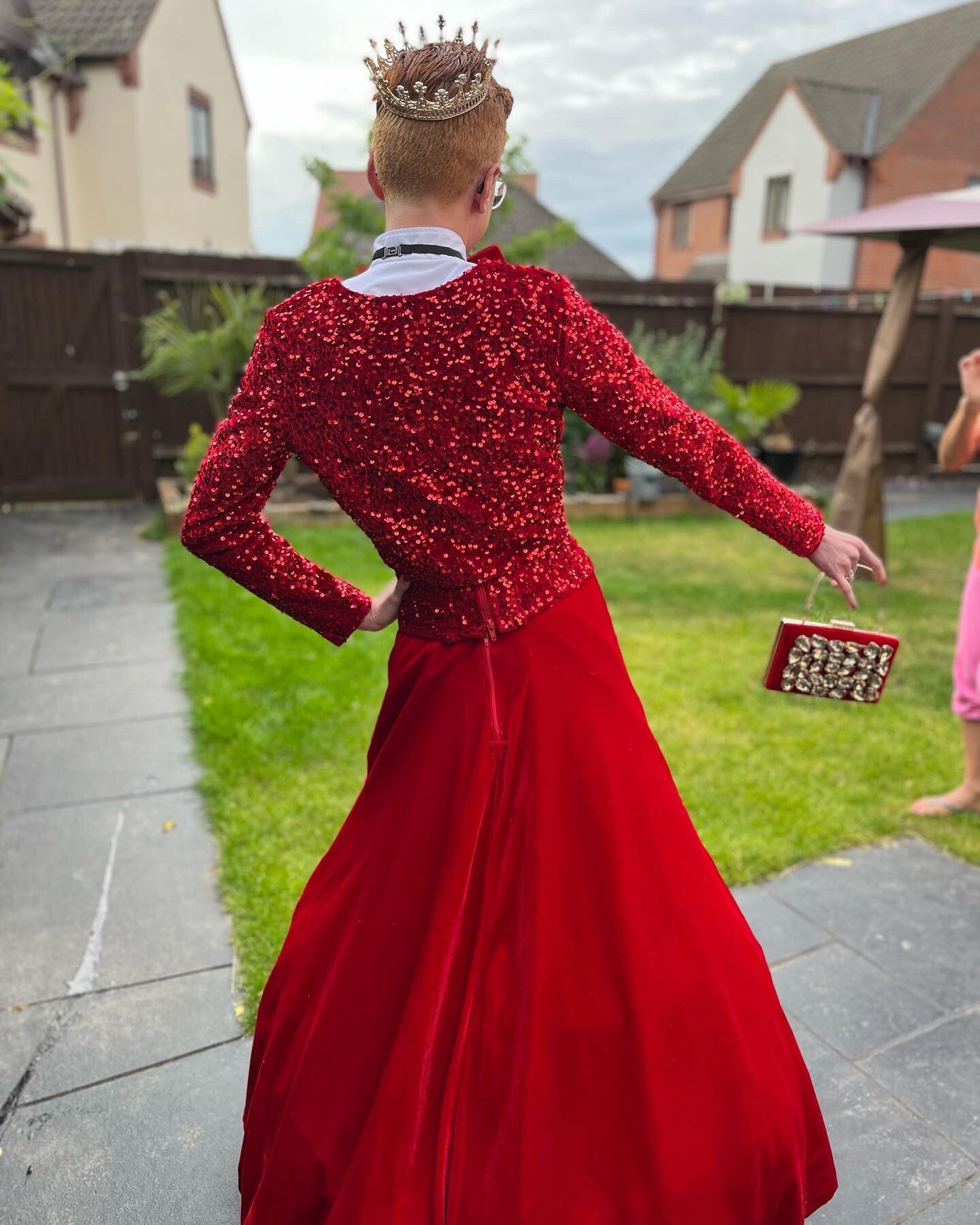 Niño y vestido de graduación