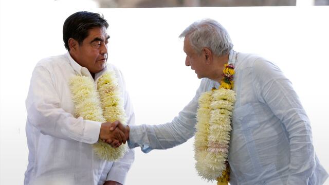 AMLO y Miguel Barbosa