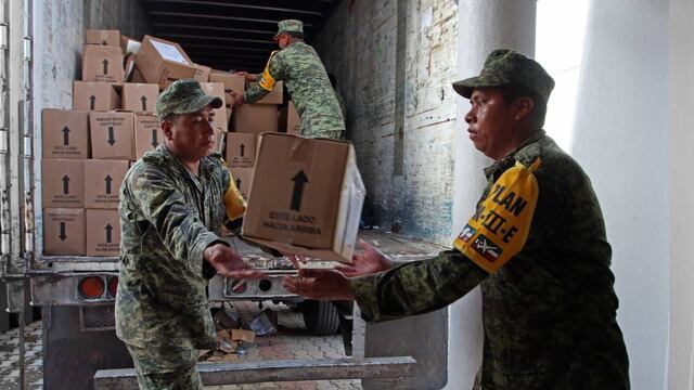 El funcionario federal dio a conocer que la Sedesol cuenta con un fondo de 250 millones de pesos para hacer frente a la contingencia.