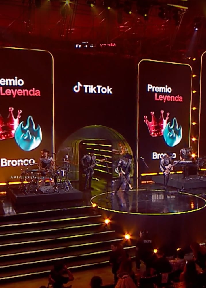 Bronco en TikTok Awards 2025
