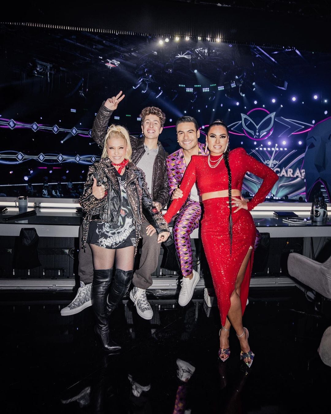 Conductores de Quién es la máscara