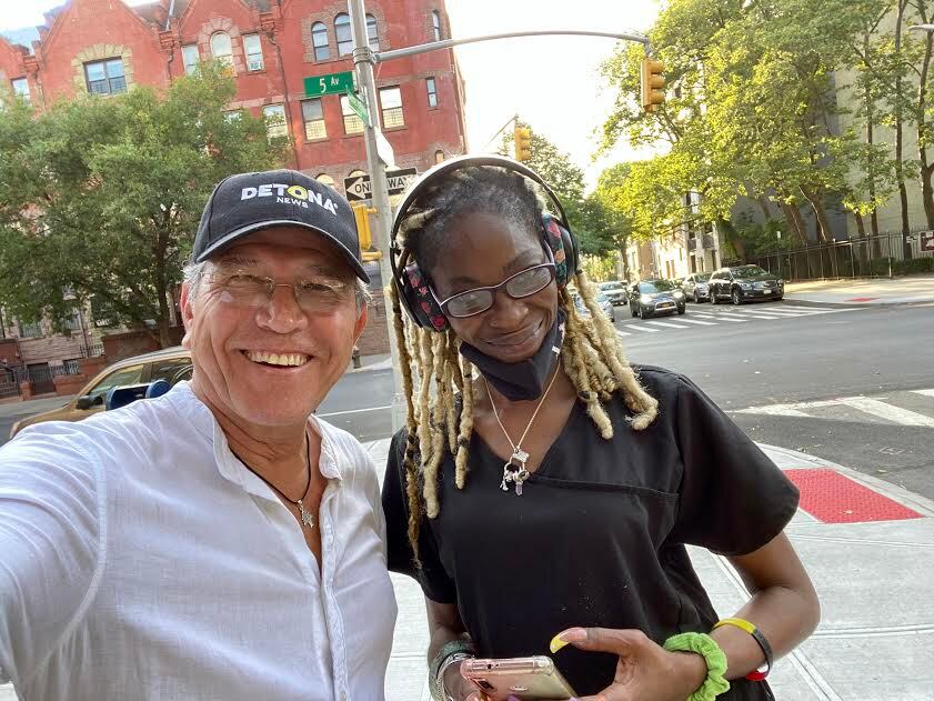 Africa Center de la 5a Avenida, frente a Central Park.