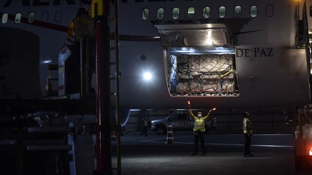 Avión de Aeroméxico con insumos médicos de China
