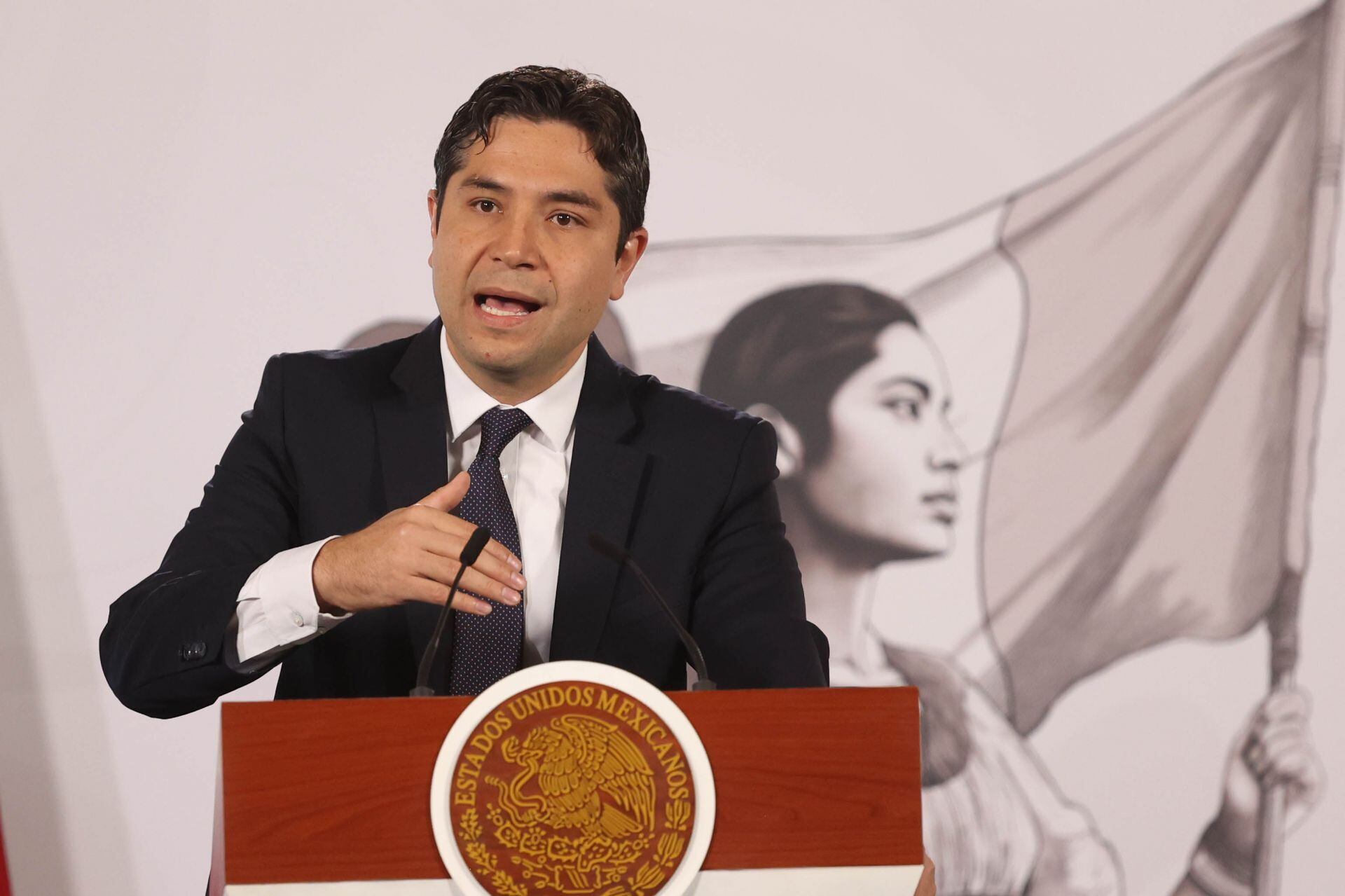 Antonio Martínez Dagnino, titular del SAT