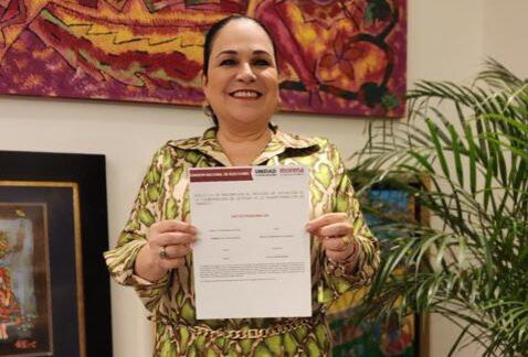 Mónica Fernández Balboa, senadora de Morena