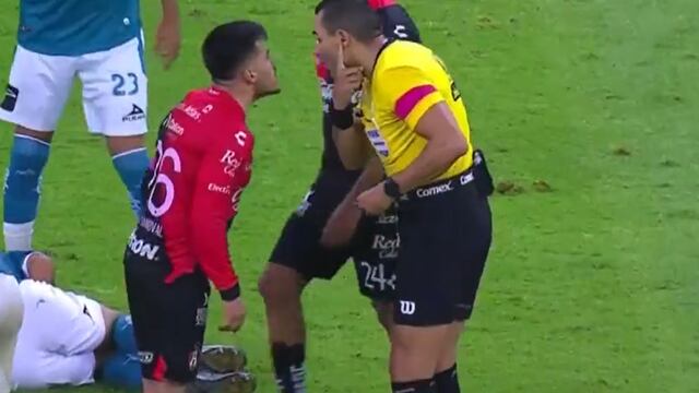 Expulsión de Aldo Rocha con el Atlas FC