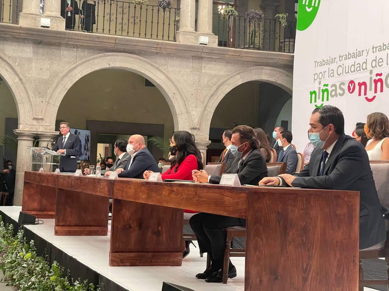 Toma de protesta de Juan José Frangie