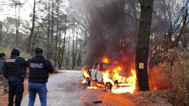 Tlaxcala: Talamontes agreden a Profepa y queman su camiontea.