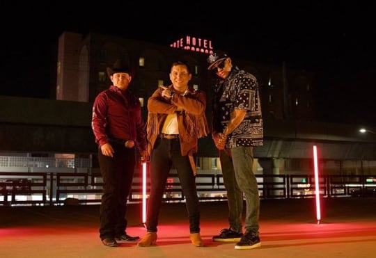 Lefty, Los Nuevos Federales, Edwin Luna y La Trakalosa de Monterrey