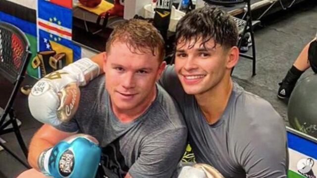 Ryan García con Canelo Álvarez
