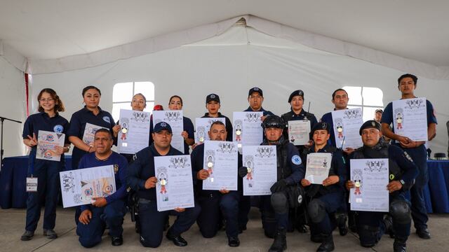 Policías de Texcoco se gradúan