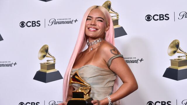 Karol G en los Premios Grammy 2024.