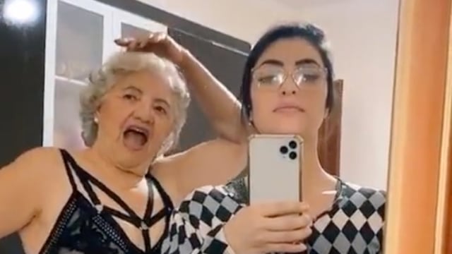 Puso sexy a su abuelita