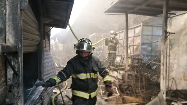Mercado de La Merced luego de incendio en Nochebuena.
