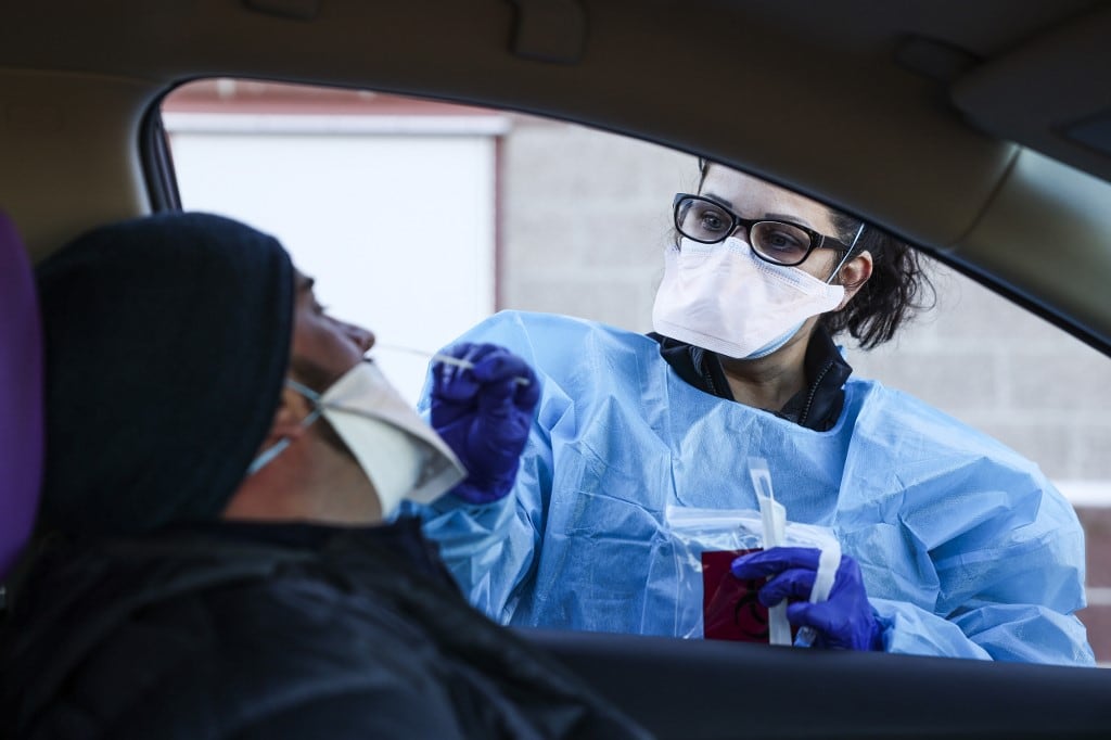 COVID-19 tiene nueva cepa dominante en Estados Unidos