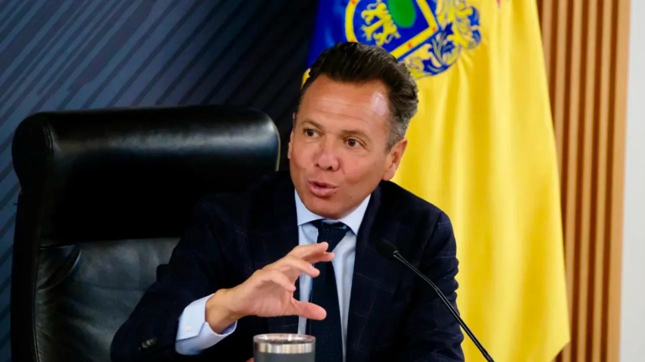 Pablo Lemus pide diálogo respetuoso con Karla Planter, rectora de la UdeG