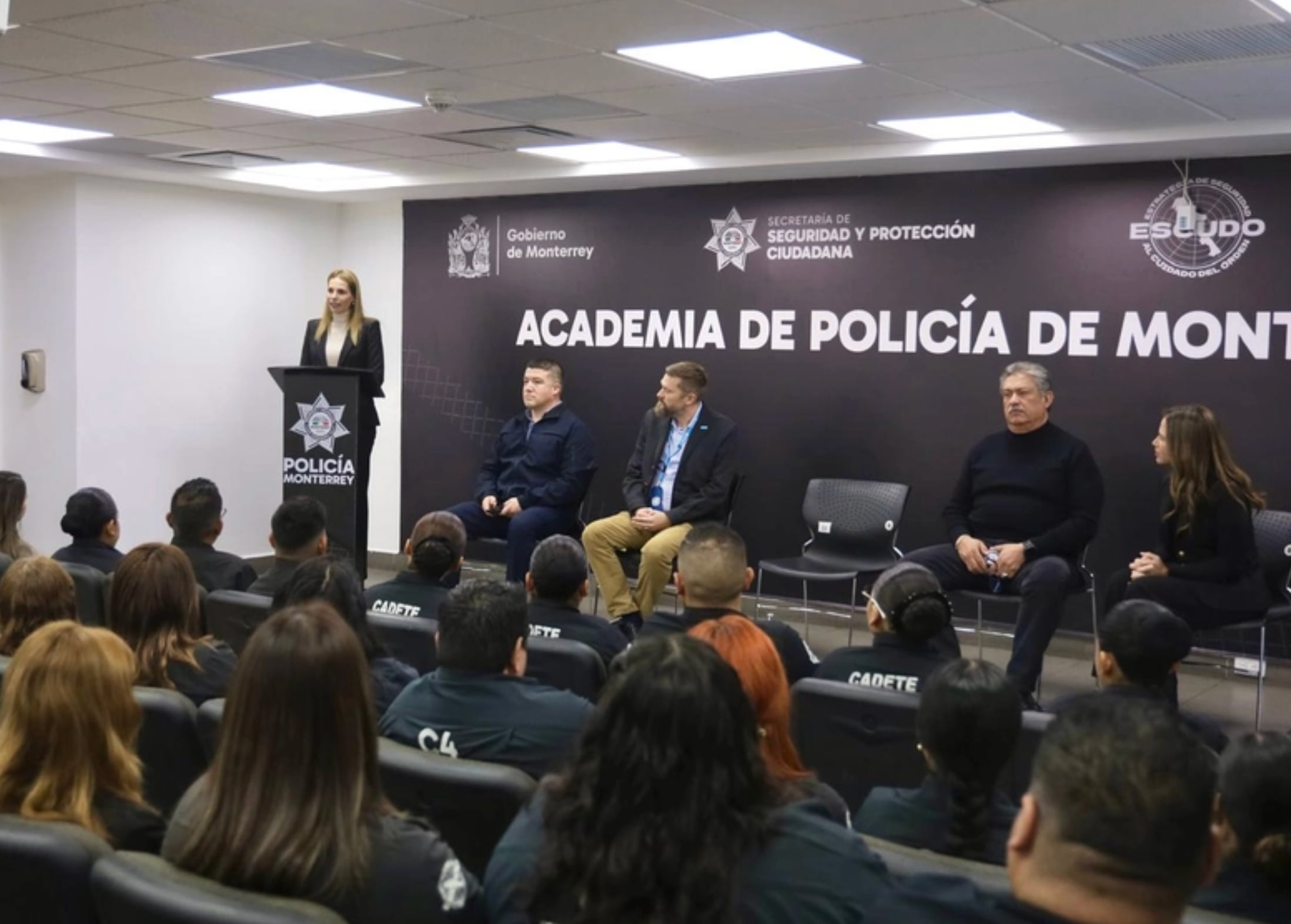 DIF Monterrey impulsa entrenamiento para emergencias infantiles