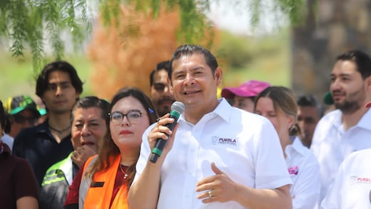 Alejandro Armenta lidera jornada comunitaria en “La Carmela”