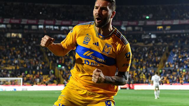 André Pierre Gignac celebra gol