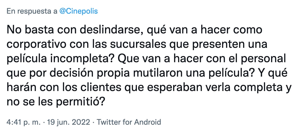 Acusan a Cinépolis y Cinemex de censura poor beso lésbico en Lightyear