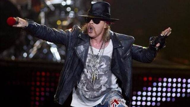 Axl Rose es demandado por agresión sexual