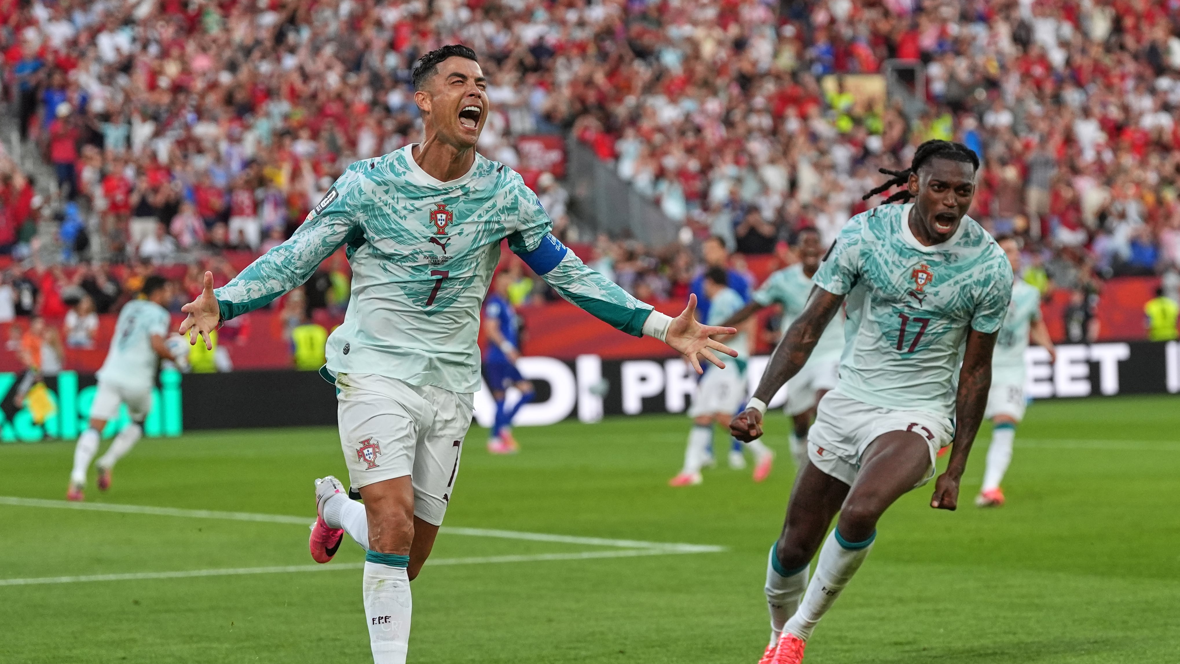 Portugal avanza a octavos con Cristiano Ronaldo y una victoria llena de polémica ante Croacia