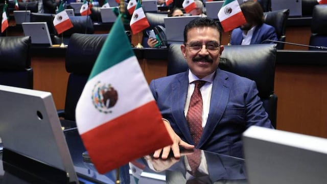 Carlos Lomelí, nuevo presidente de la Comisión de Marina en el Senado