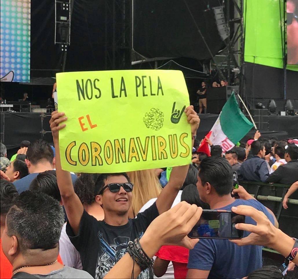 Mario Santander en el Vive Latino