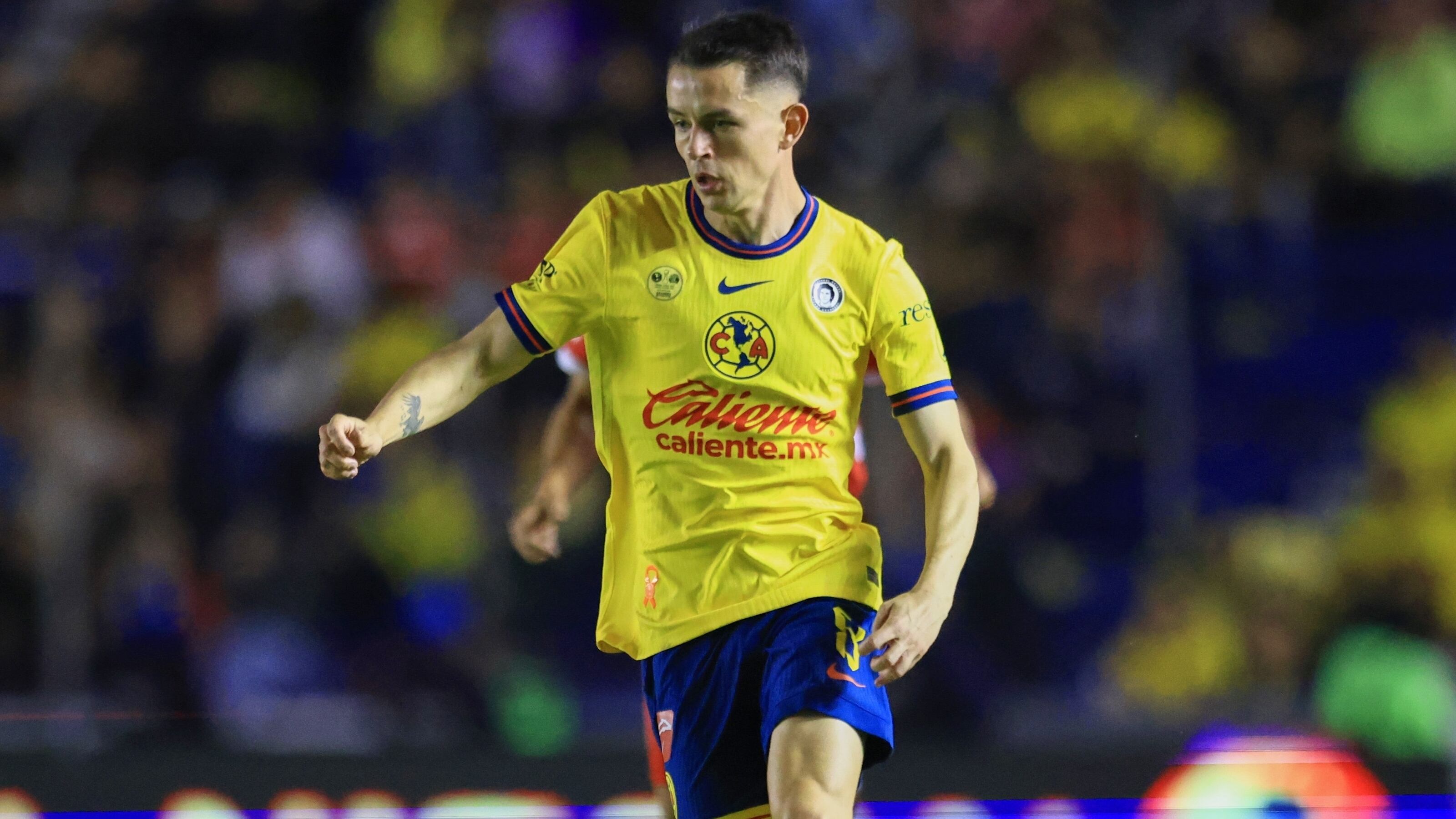 Alvaro Fidalgo of America during the final first leg match between America and Toluca as part of the Liga BBVA MX, Torneo Clausura 2025 at Ciudad de los Deportes Stadium on May 22, 2025 in Mexico City, Mexico.