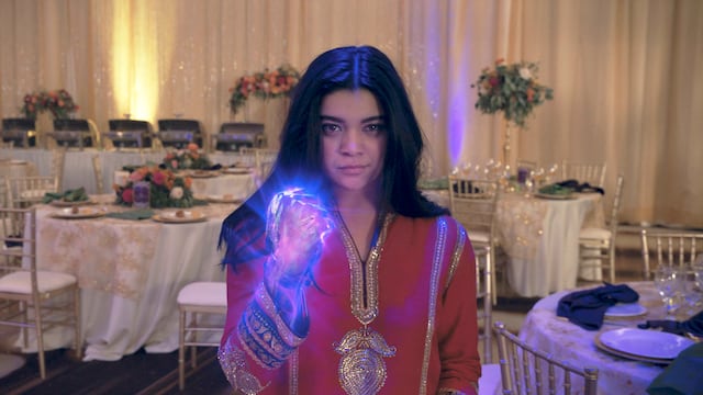 Iman Vellani como Kamala Khan