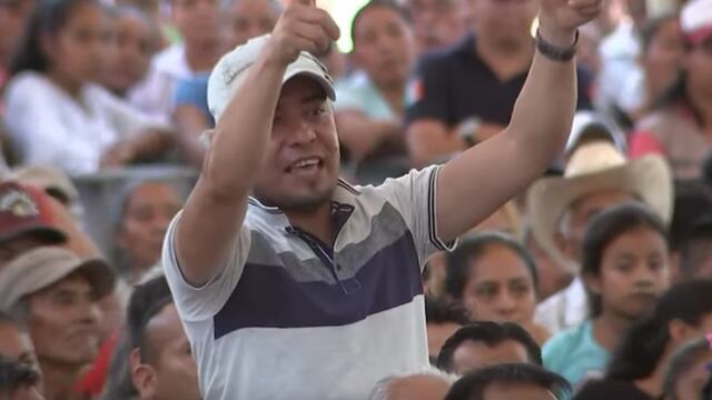 Enfermero exige a AMLO ampliar el rango de edad