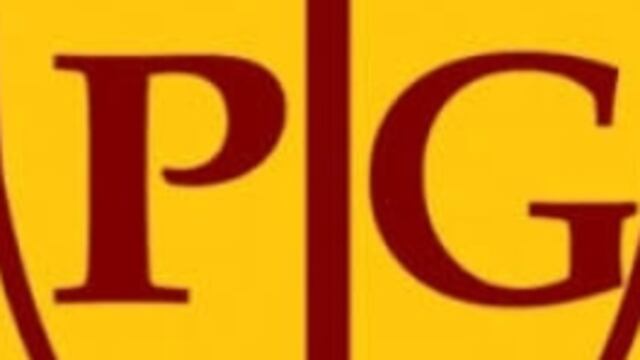 Sí, a los santos te les encomiendas. A los que te le arrimas es a los árboles: “El que a buen árbol se arrima…”