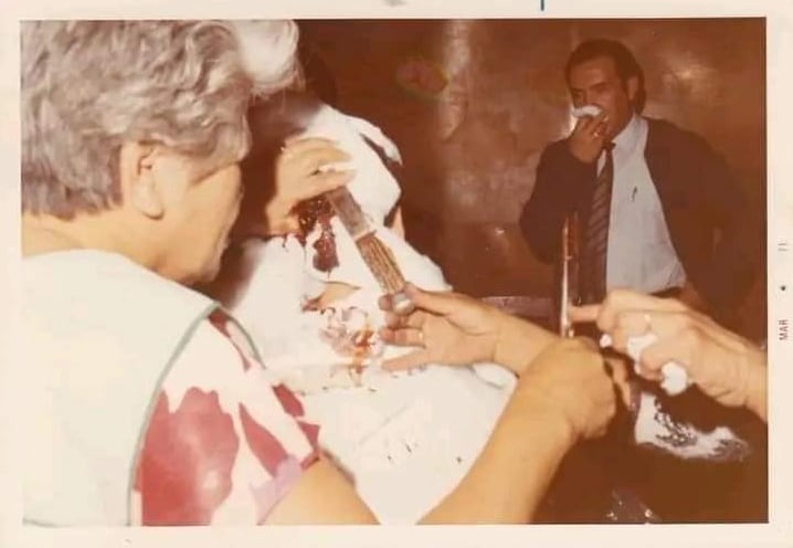 Pachita durante una cirugía
