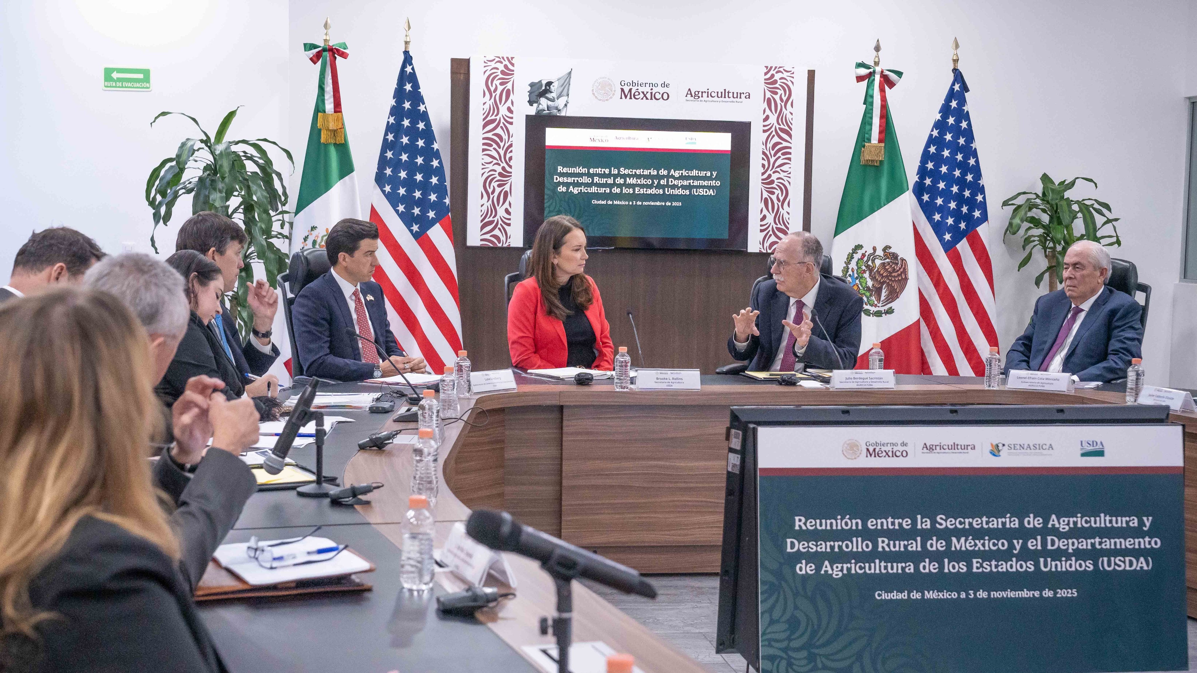 México y Estados Unidos refuerzan su alianza agroalimentaria tras reunión de Berdegué y Brooke Rollins