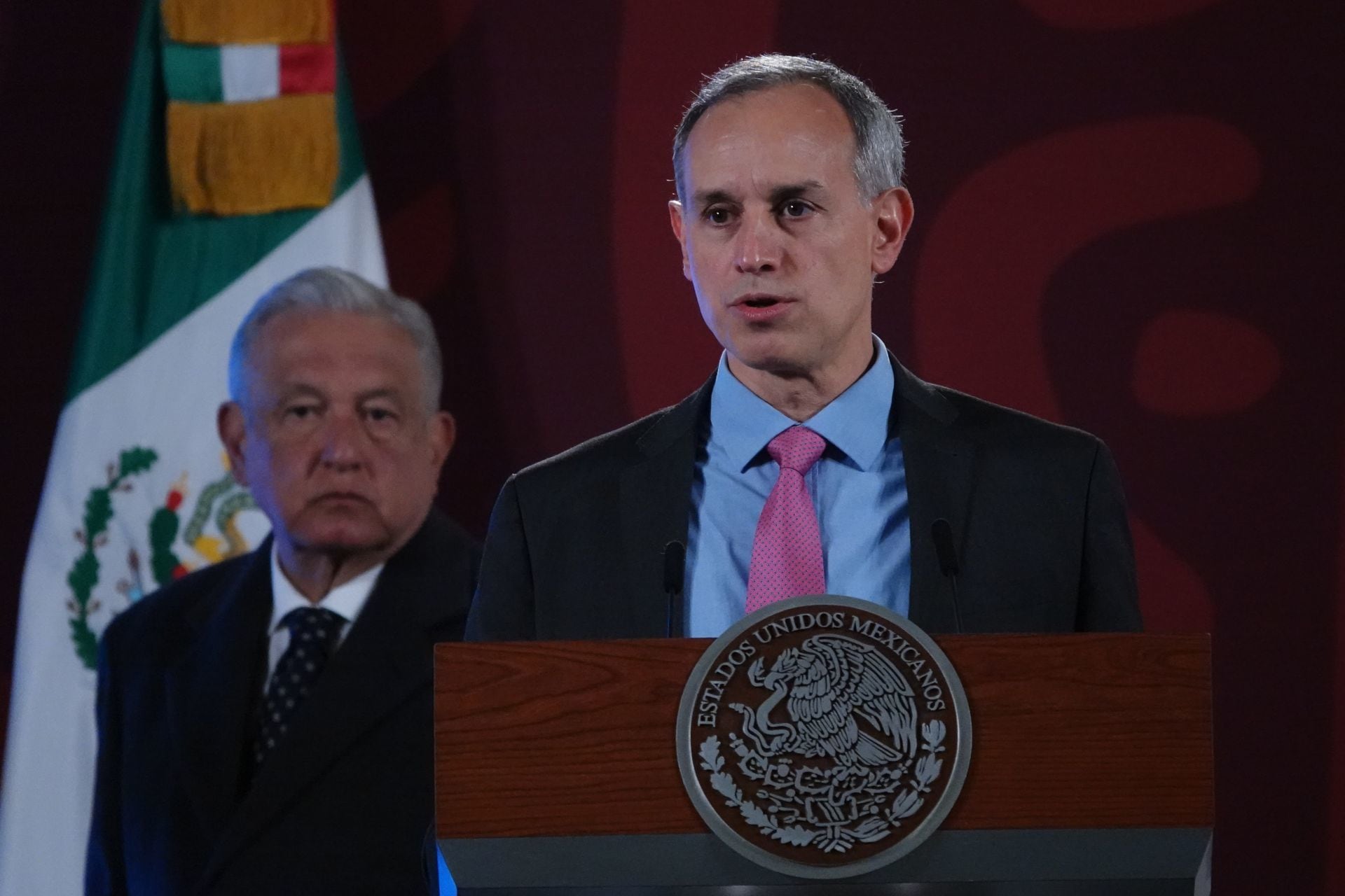 Hugo López-Gatell y AMLO